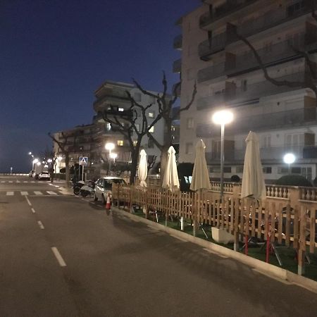 דירות לה פינדה Carrer De Victoria Dels Angels, 11 מראה חיצוני תמונה